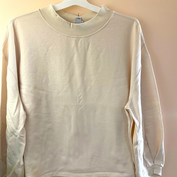 Ava and Viv Mock Neck Cream Sweatshirt size 3XL - Picture 2 of 6